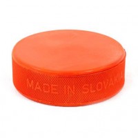 Шайба хоккейная больш утяжелен "Vegum" Вес 280 гр Словакия (оранжевая)